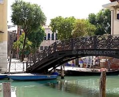 ghetto-campo-nuovo-venise-ponte-de-gheto-novo