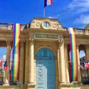 LGBT assemblée nationale.jpg