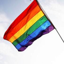 lgbt drapeau.jpg